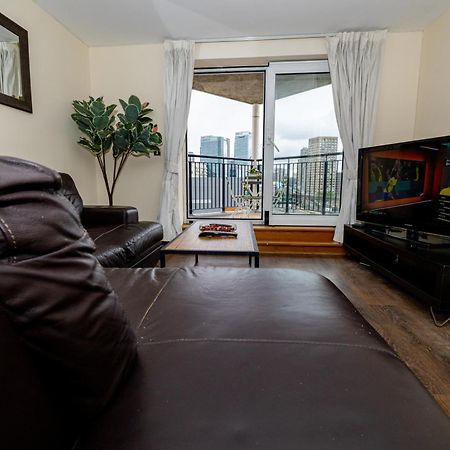 Two Bed Apartment Near Canary Wharf Londýn Exteriér fotografie