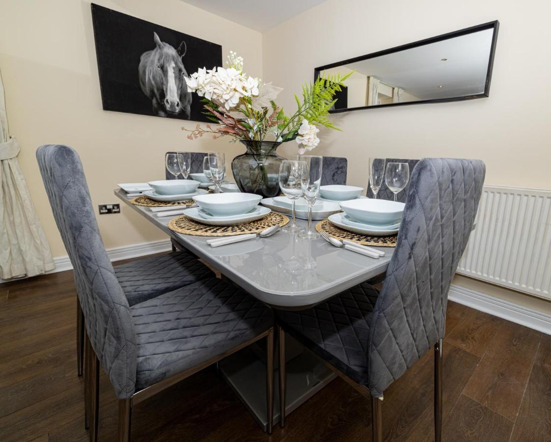 Two Bed Apartment Near Canary Wharf Londýn Exteriér fotografie