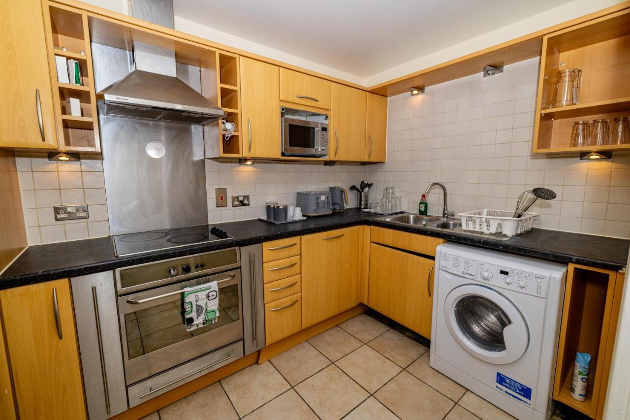 Two Bed Apartment Near Canary Wharf Londýn Exteriér fotografie