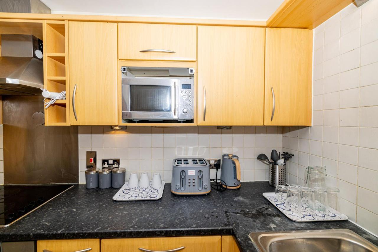 Two Bed Apartment Near Canary Wharf Londýn Exteriér fotografie